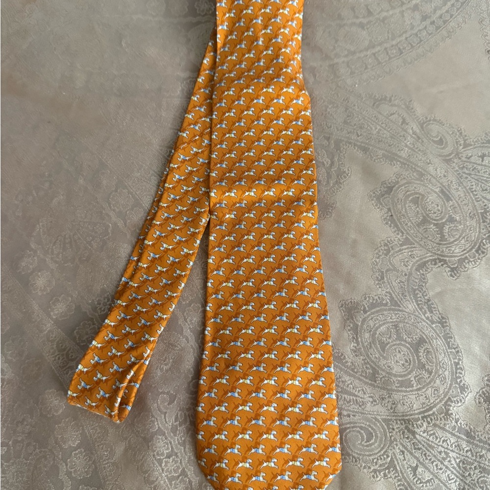 Salvatore Ferragamo Mens Orange Silk Tie - Picture 7 of 7